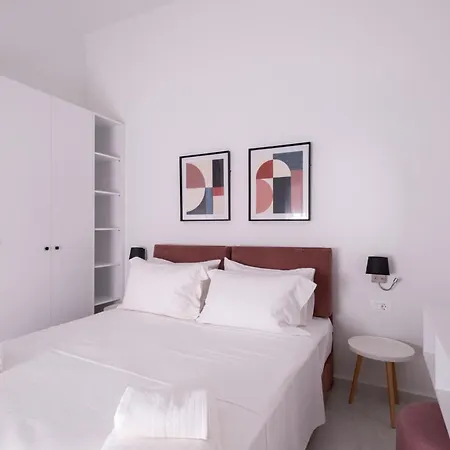 Apanemia Apartment *