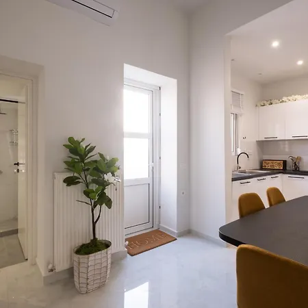 Apanemia Apartment Apartman
